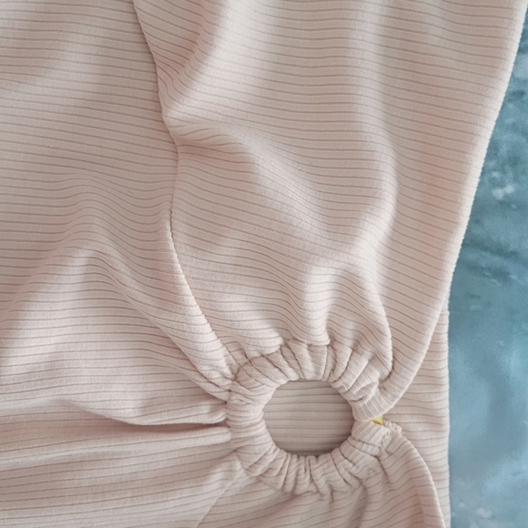 NWOT Skirt - Picture 3 of 3